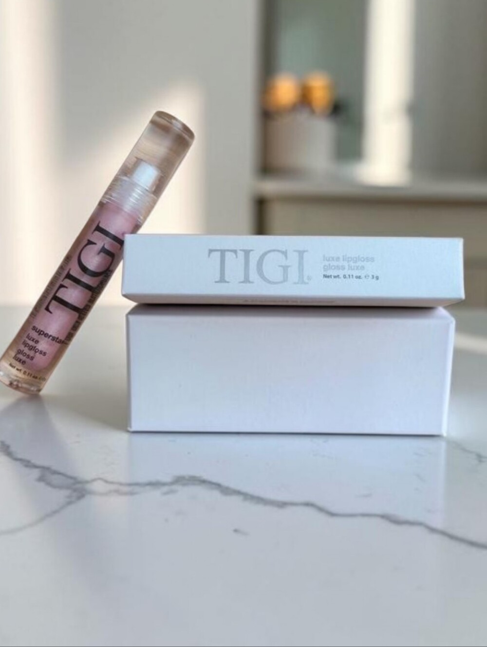 TIGI Cosmetics Luxe Lipgloss in Superstar (0.11 oz / 3 g) NIB